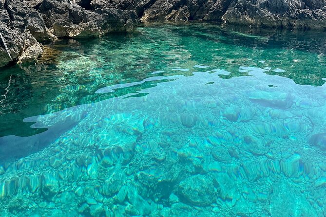Speed Boat Trip to Haxhi Ali Cave and Karaburun Beach - Haxhi Ali Cave and its pirate story