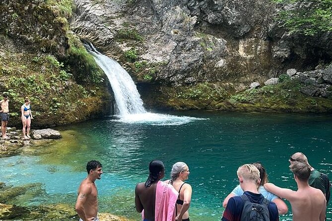 Theth Adventure: Bogë, Blue Eye & Grunas Waterfall - A short food break before the Blue Eye