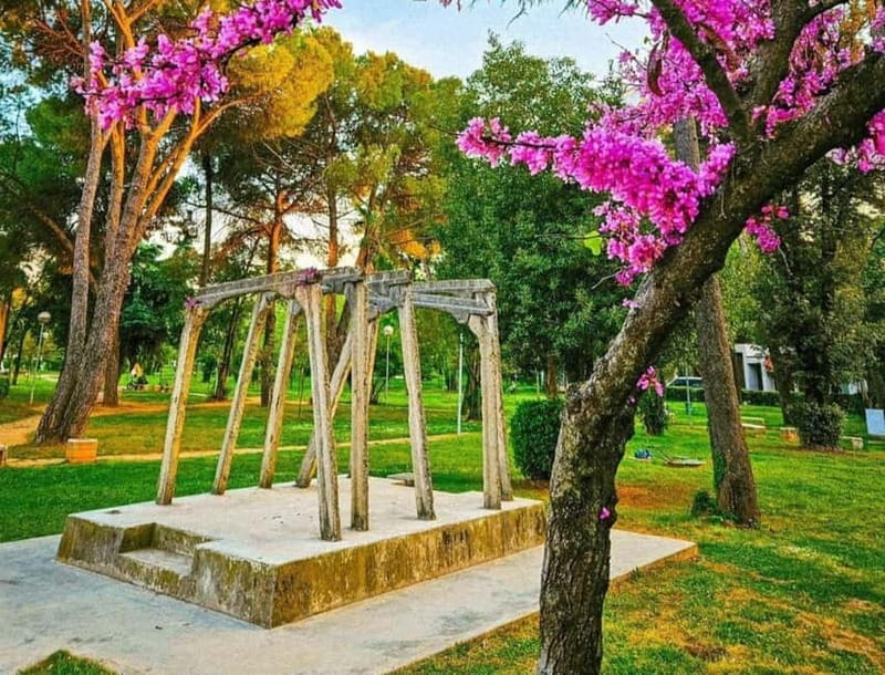 Tirana: A walk through the history of Albania. - Starting at Skanderbeg Square