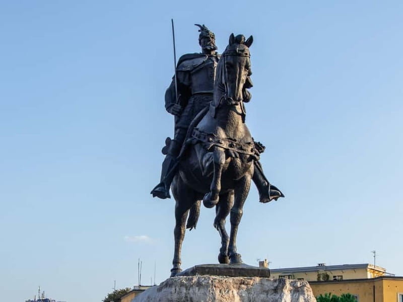 Tirana City & Food Tour - Meals Included (small group) - Who should book this experience