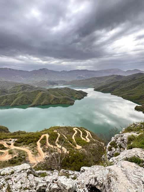 Tirana/Durres: Bovilla Lake and Mt. Gamti Off-Road 4x4 Tour - The rough road to Lake Bovilla