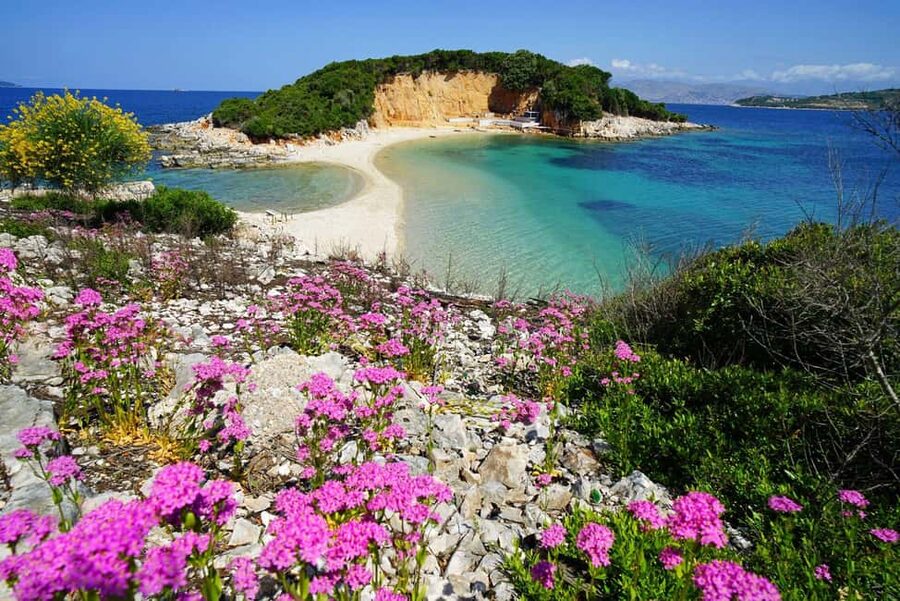 Tirana/Durres: Saranda, Ksamil, Blue Eye & Vjosa River Tour - Who should book this tour