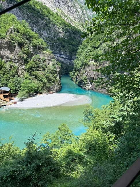 Tirana/Durres/Shkodra: Shala River and Koman Lake Boat Trip - The road north and the stop in Shkodra County