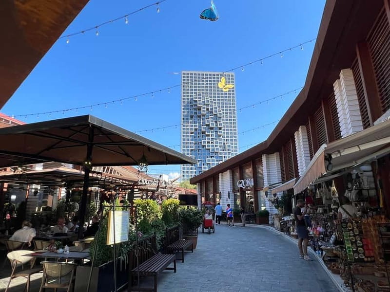 Tirana: Express Walking Tour with a Guide - Et’hem Bey Mosque and Tirana Castle