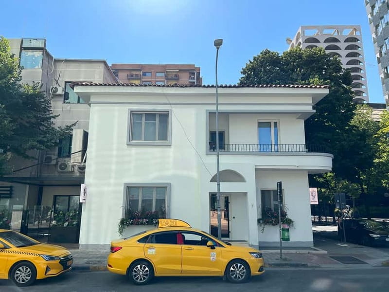Tirana: Express Walking Tour with a Guide - The guides make the $14 price worthwhile