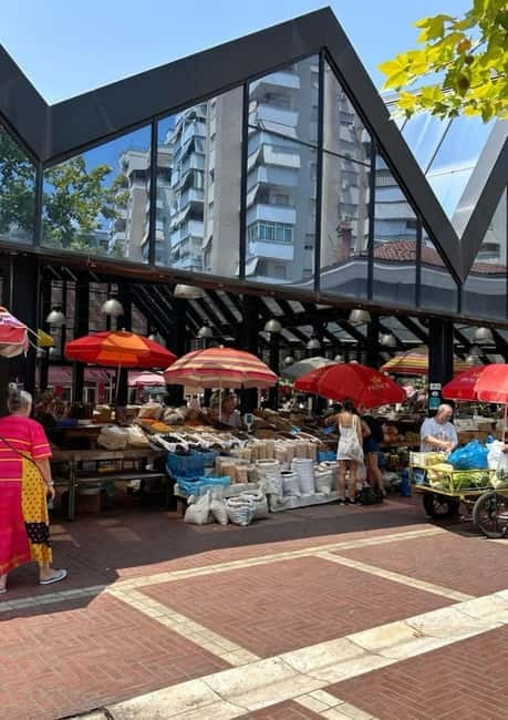 Tirana: Traditional Food in The City Center - The old-meets-modern restolounge setting