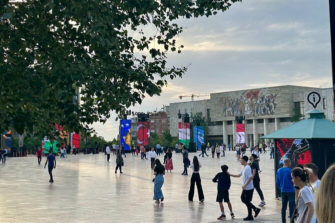 Tirana Walking Tour around the Historic Centre - Dëshmorët e Kombit Boulevard and former Communist power