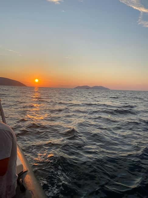 Vlorë: Haxhi Ali Cave & Karaburun SpeedBoat Tour - What the four-hour schedule feels like
