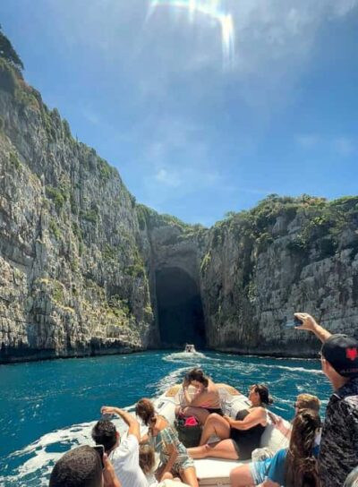 Speedboat Adventure Sazan Island & Haxhi Ali Cave