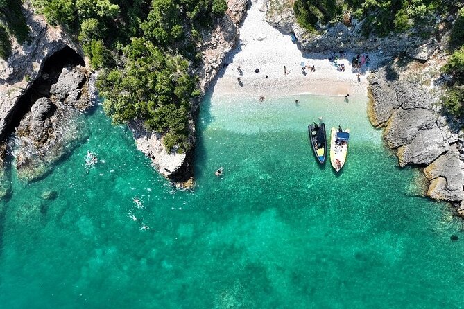 Vlore Speedboat Tour to Haxhi Ali Cave - A fast start from Vlore to Karaburun